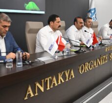 Sanayi ve Teknoloji Bakanı Kacır'dan Hatay'daki sanayi esnafına ziyaret