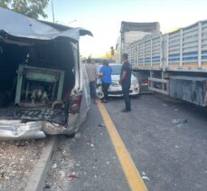 Şanlıurfa'da 9 aracın karıştığı trafik kazasında 5 kişi yaralandı