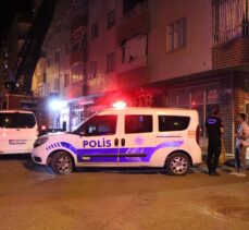 Siirt'te boşanma aşamasındaki eşinin evine çatıdan giren kişi intihar etti