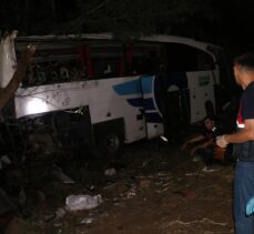 GÜNCELLEME 2 – Yozgat'ta şarampole düşen yolcu otobüsündeki 11 kişi öldü, 20 kişi yaralandı