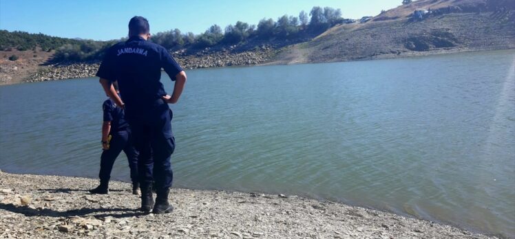 Adana'da gölete giren çocuk boğuldu