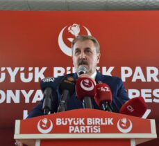 BBP Genel Başkanı Destici, partisinin Konya kongresinde konuştu: