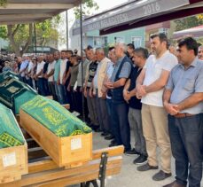 Büyükçekmece'deki kazada ölenlerin cenazesi Silivri'de toprağa verildi