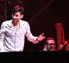 “Dünyanın en hızlı piyanisti” Bence, Sırbistan'da konser verdi