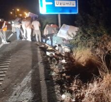 Erzincan'da tırın traktöre çarpması sonucu 3 kişi yaralandı