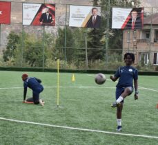 Hakkarigücü Kadın Futbol Takımı, Ganalı Ernestina Abambila'yı transfer etti