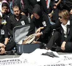 Kayseri'de öldürülen Edanur'un ailesi oturma eylemi yaptı