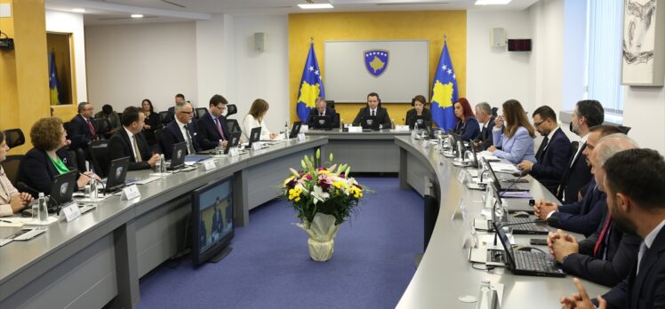 Kosova Başbakanı Kurti: “Kosovalı Sırplar, Sırbistan'ın vesayetinden kurtarılmalıdır”