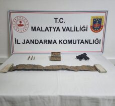 Malatya'da tarihi eser olduğu değerlendirilen parşömen ele geçirildi