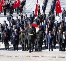 Türkiye Muharip Gaziler Derneği'nden “Gaziler Günü”nde Anıtkabir'e ziyaret