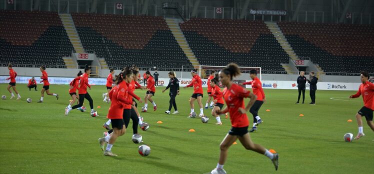 A Milli Kadın Futbol Takımı, Lüksemburg maçı hazırlıklarını tamamladı