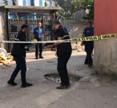 Adana'da sokakta çıkan silahlı kavgada evin terasındaki çocuk vuruldu