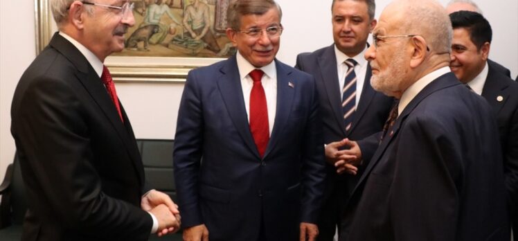 Ahmet Davutoğlu ve Temel Karamollaoğlu, Kemal Kılıçdaroğlu'nu TBMM'de ziyaret etti