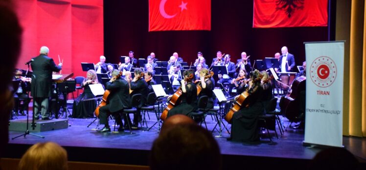 Arnavutluk'ta Türkiye Cumhuriyeti'nin 100. yıl dönümü kutlandı
