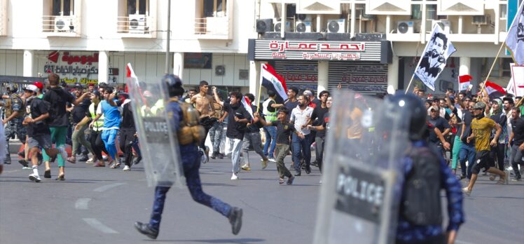 Bağdat'ta, 4 yıl önceki gösterilerde hayatını kaybedenler anıldı