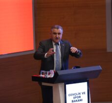 Bakan Bak, Türkiye Amatör Spor Kulüpleri Konfederasyonunun Genel Kurulu'nda konuştu: