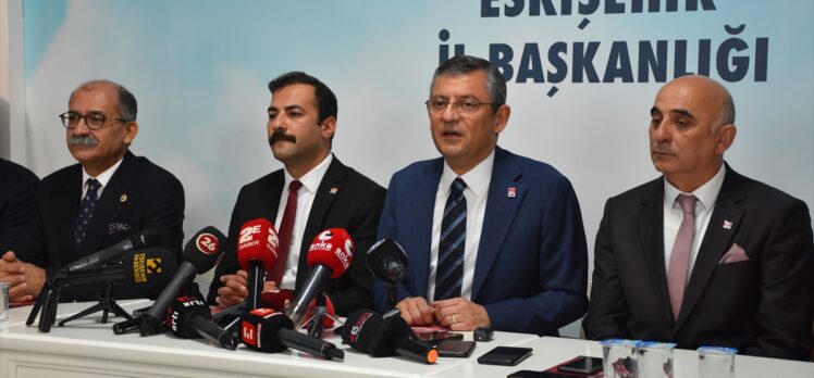 CHP Genel Başkan adayı Özgür Özel, Eskişehir'de konuştu: