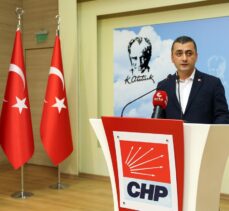 CHP Genel Başkan Yardımcısı Erdem, basın toplantısında konuştu: