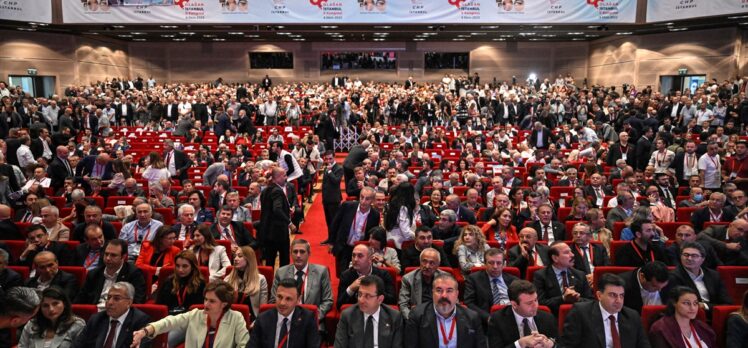CHP İstanbul İl Kongresi Haliç Kongre Merkezi'nde başladı