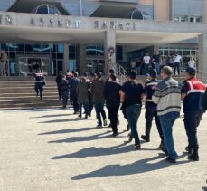 Edirne'de botla Yunanistan'a kaçmaya çalışan 27 FETÖ mensubu yakalandı