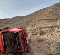 Erzincan’da kamyonetin devrilmesi sonucu 1 kişi öldü