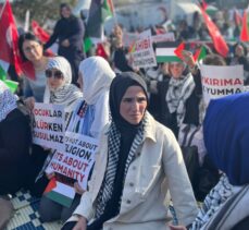 İstanbul'da kadınlardan Filistin'e destek için oturma eylemi