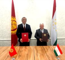 Kırgızistan ile Tacikistan arasında anlaşmazlık konusu sınırın 43,3 kilometresi daha belirlendi