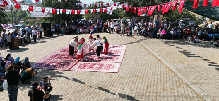 Kula'da “Selvili Dede Kültür ve Dayanışma Şenliği” yapıldı