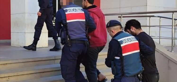 Manisa'da terör örgütü PKK/KCK'ya yönelik operasyonda yakalanan 2 kişiden biri tutuklandı