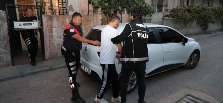 Mersin'de uyuşturucu operasyonunda 35 zanlı yakalandı