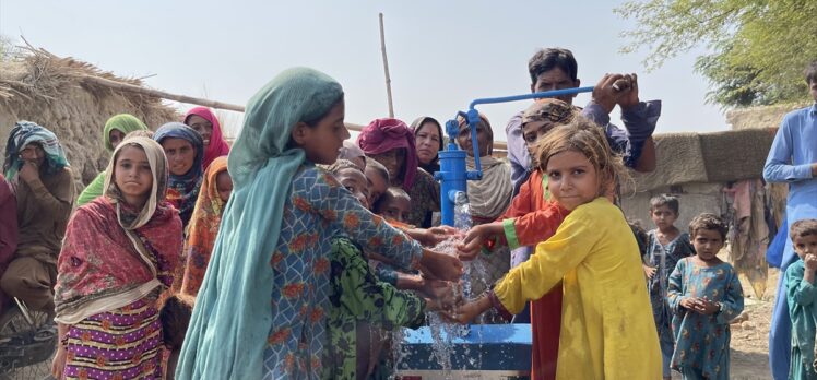 Pakistan'da Türk mezunların kurduğu dernek, 26 su kuyusu açtı