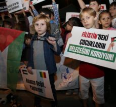 Sakaryalı çocuklar, Filistinli akranlarına destek için “oyuncaklı” eylem yaptı