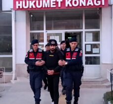 Sivas'ta 2 kişiyi öldüren, 1 kişiyi yaralayan zanlı tutuklandı