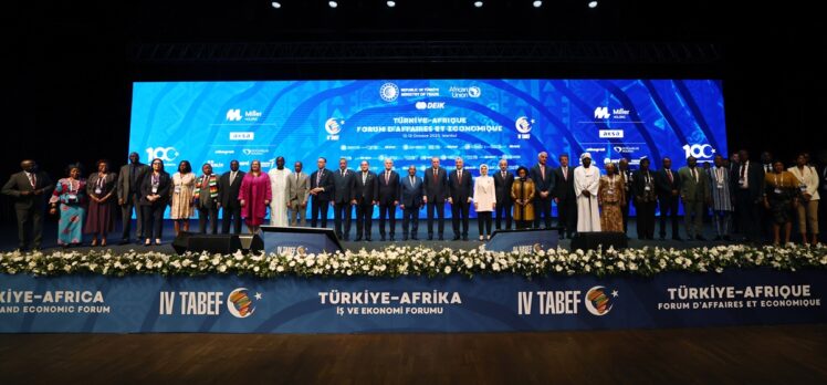 Cumhurbaşkanı Erdoğan Türkiye-Afrika 4. İş ve Ekonomi Forumu Kapanış Töreni'nde konuştu: (2)
