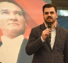 AK Parti'li İnan, İzmir'de düzenlenen Kars, Ardahan, Iğdır Tanıtım Günleri'ne katıldı