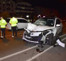 Antalya'da otomobilin çarptığı yaya yaşamını yitirdi