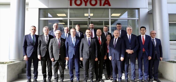 Bakan Kacır, Yeni Toyota C-HR PHEV Hattan Çıkış Töreni'nde konuştu: