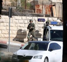 Batı Şeria'da İsrail askerleri ile Filistinliler arasında silahlı çatışmalar yaşandı