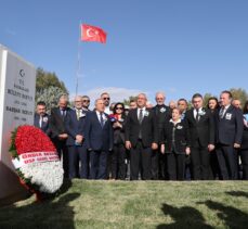 Bülent Ecevit, vefatının 17'nci yılında mezarı başında anıldı