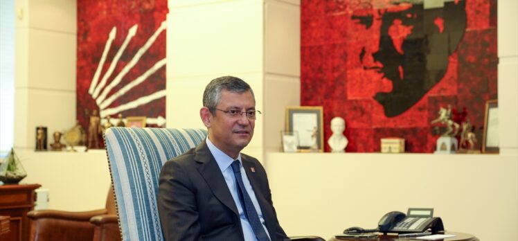 CHP Genel Başkanı Özel, Türk Tabipleri Birliği heyetini kabul etti