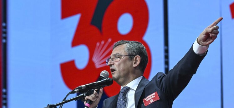 Kılıçdaroğlu, CHP'nin 38. Olağan Kurultayı'nda konuştu: