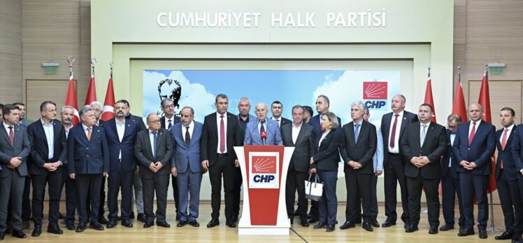 CHP'nin 55 il başkanı Genel Başkan Kılıçdaroğlu'na desteğini açıkladı