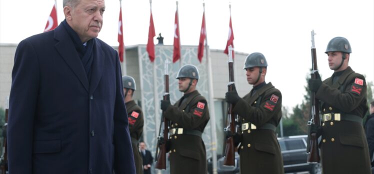 Cumhurbaşkanı Erdoğan Cezayir'e gitti