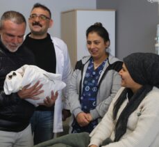 Defne Devlet Hastanesi'nde doğan ilk bebeğe “Mehmet” adı verildi