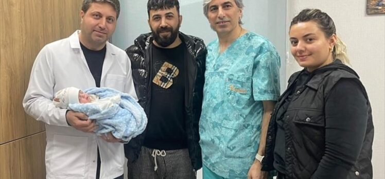 Diyarbakır'da 820 gram doğan ve 4 ay kuvözde kalan bebek sağlığına kavuştu