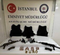 İstanbul'da gasp çetesine yönelik operasyonda 12 şüpheli tutuklandı