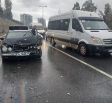 İstanbul'da zincirleme trafik kazasında 3 kişi yaralandı