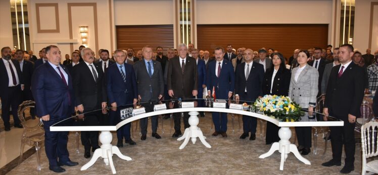 İYİ Parti Grup Başkanvekili Dervişoğlu, Afyonkarahisar'da teşkilat buluşmasında konuştu: