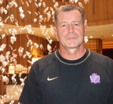 Michael Skibbe, teknik direktörlük yaptığı Hiroshima'da “Galatasaray stili” uyguluyor