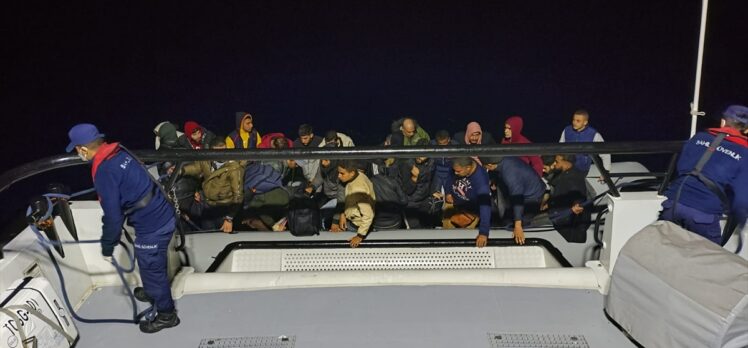 Muğla açıklarında 31 düzensiz göçmen kurtarıldı